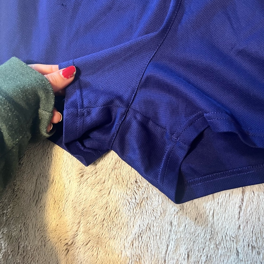 Adidas jersey material shorts - Picture 7 of 9